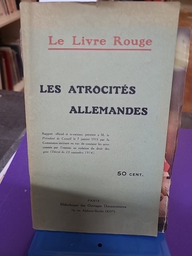 Livre rouge les - le, rouge,