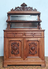 Buffet Saint Hubert en noyer époque 19ème