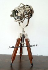 Lampe de bureau studio