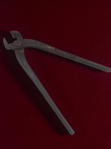 Grande pince coupante ancienne