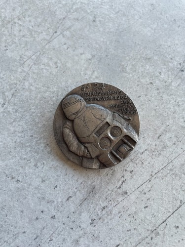 Ancienne broche moto heures - 24,