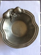 Coupe Ou Vide-poche Etain décor Fruits Fait Main