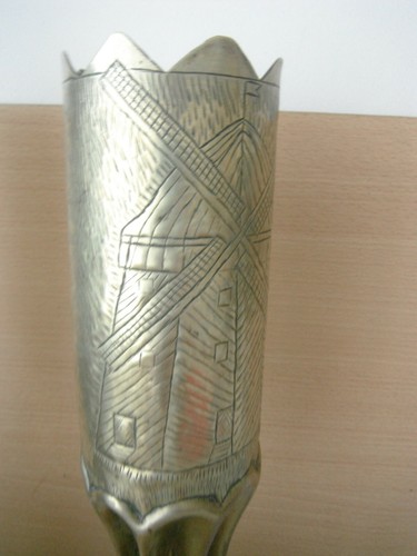 Une douille obus - douille, 75