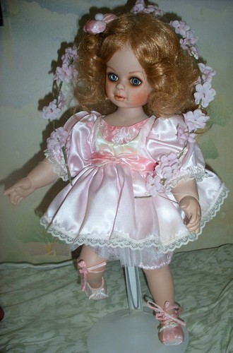Poupée porcelaine 47 - en,