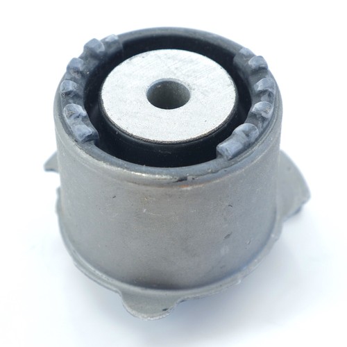Oem mopar sous cadre douilles - mopar,
