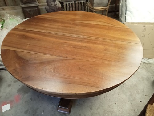 Table ronde noyée - ronde,
