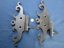 2 grosses moustaches métal gonds ancien ferrures charnières porte trappe 33 cm 