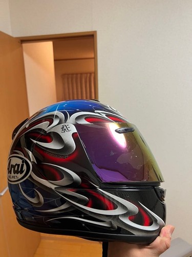 Arai full face helmet - full,