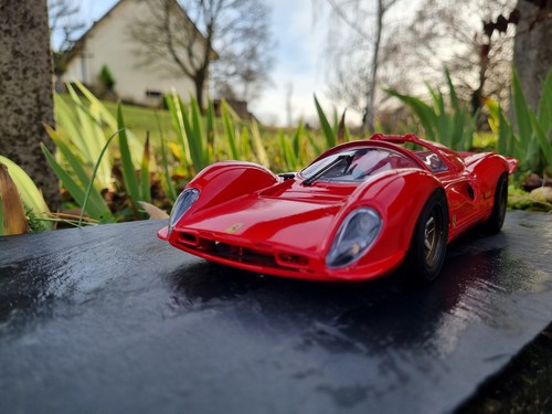 Ferrari 330 rouge 1 18 - 330, 1/18
