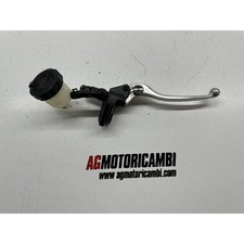 MAÎTRE CYLINDRE DE FREIN