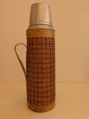 Thermos bouteille isotherme - , en