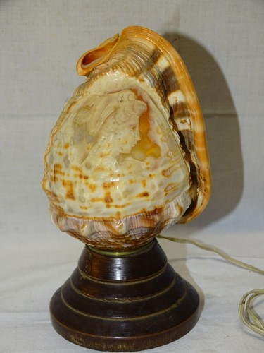 Jolie ancienne lampe - ancienne,