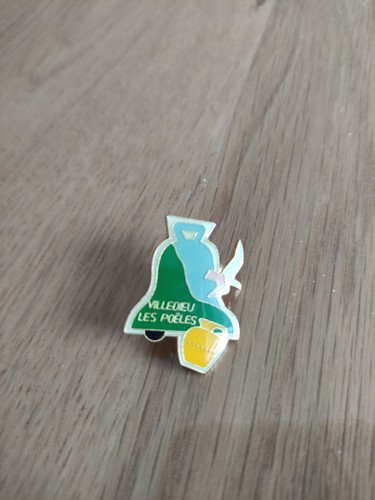 Pin ville villedieu les - ville,