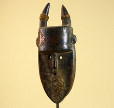 Masque tribal africain Toma