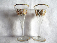 2 VERRES A LIQUEUR EMAILLES à