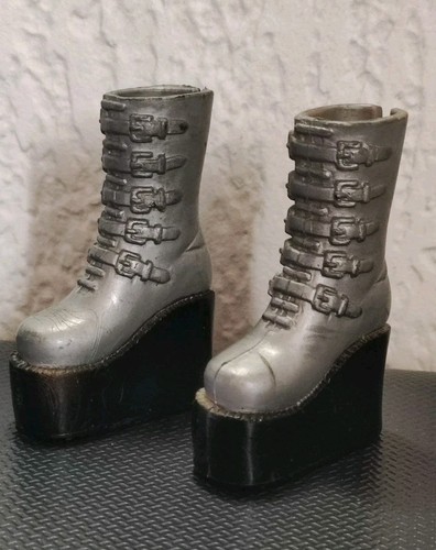 Paire chaussures bottes - de,