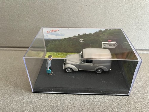 Voiture miniature renault - miniature,