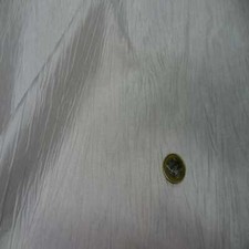 Tissu taffetas froissé plissé blanc cassé en 1.45m de large