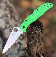 Couteau Spyderco Pacific Salt 2 Green Lame Acier LC200N Ser Manche FRN SC91FSGR2