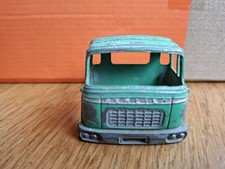 DINKY TOYS France 577. Camion BERLIET GAK bétaillère Cabine