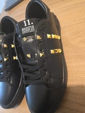 Valentino Garavani Unisexe Rockstud 11. Untitled Sneakers  TAILLE 38 NOIR/Or