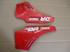 Caches latéraux pour Suzuki