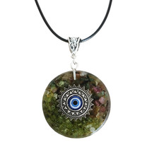 Orgone orgonite pendentif tourmaline olive oeil d'Allah turc diable collier
