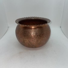 ancien cache pot en cuivre