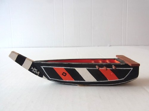 Jouet local japonais bateau - local,