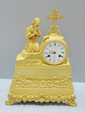 -PENDULE BRONZE Doré XIXe Mouvement Paris au fil Médaille or PONS 1827 RICHOND D