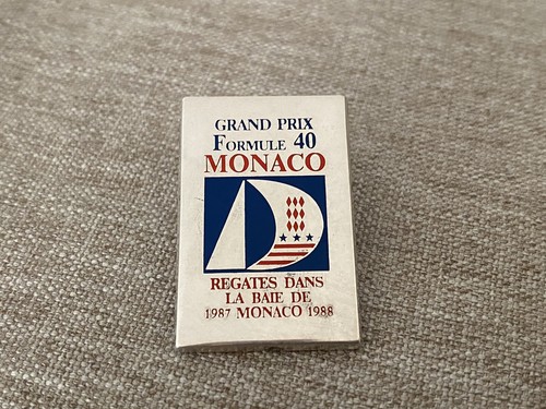 Pins pin ycm grand prix - pin’s,