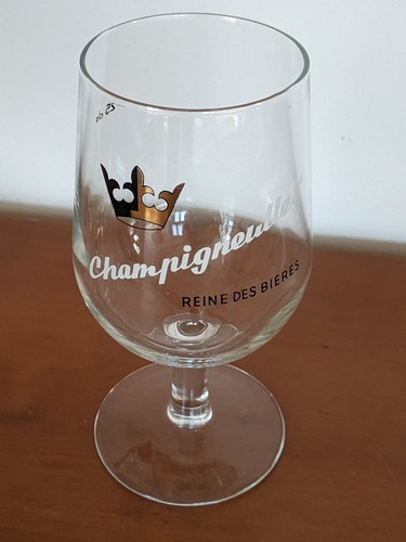 Verre bière pied reine - bière,