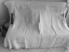 Antique Linge ancien Nappe En Lin  Richement Brodée Et Dentelle Au Fuseau