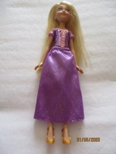 POUPEE  PRINCESSE DISNEY "