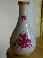 HEREND BEAU VASE MODELE