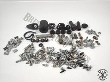 Pack visserie et accessoires