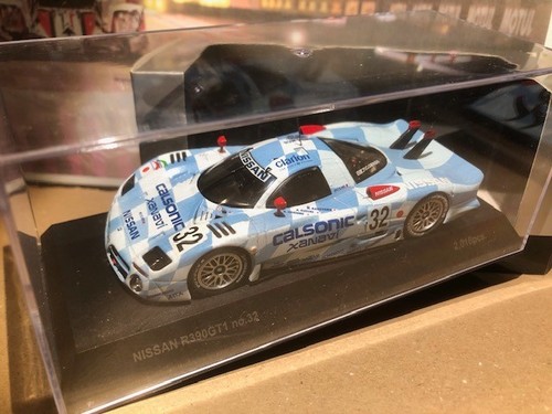 Kyosho nissan r390 gt1 - ,