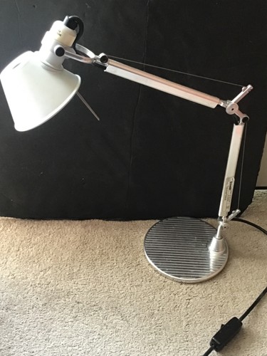 Tolomeo classic table - lamp, by