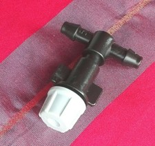 1 BUSE +  son RACCORD T pour