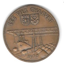 MEDAILLE COMMEMORATIVE DES FILS CHARVET LYON SAINT ETIENNE 1957
