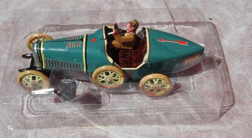 Voiture jouet mécanique tôle - voiture,