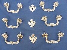 6 poignées pendantes rosaces