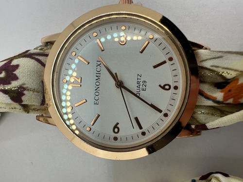 Montre neuf quartz - montre,