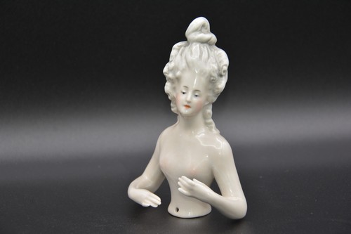 Marquise demi poupée half - -,