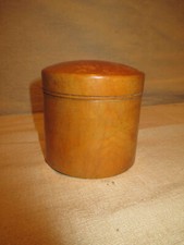 ancienne boite à poudre en