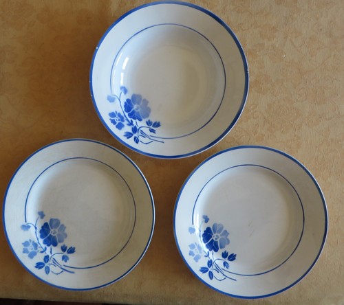 Assiettes gien modèle - ,