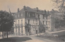 CPA 63 LA BOURBOULE CARTE PHOTO DE LA VILLA SOLEIL PENSION DE FAMILLE