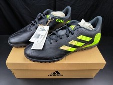 paire de chaussure basket