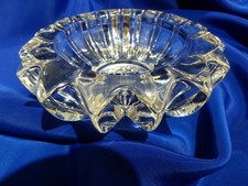 Cendrier ancien en verre