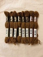 Laine Colbert DMC pour